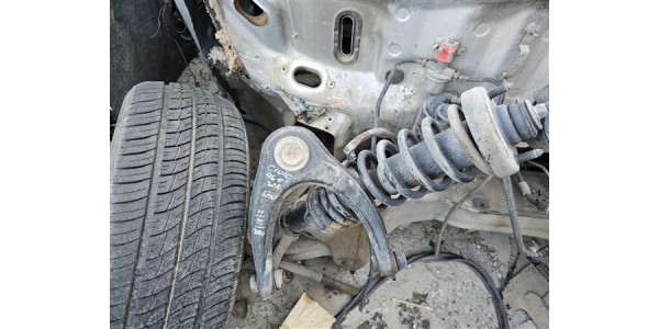 Honda Civic sağ üst taşıyıcı